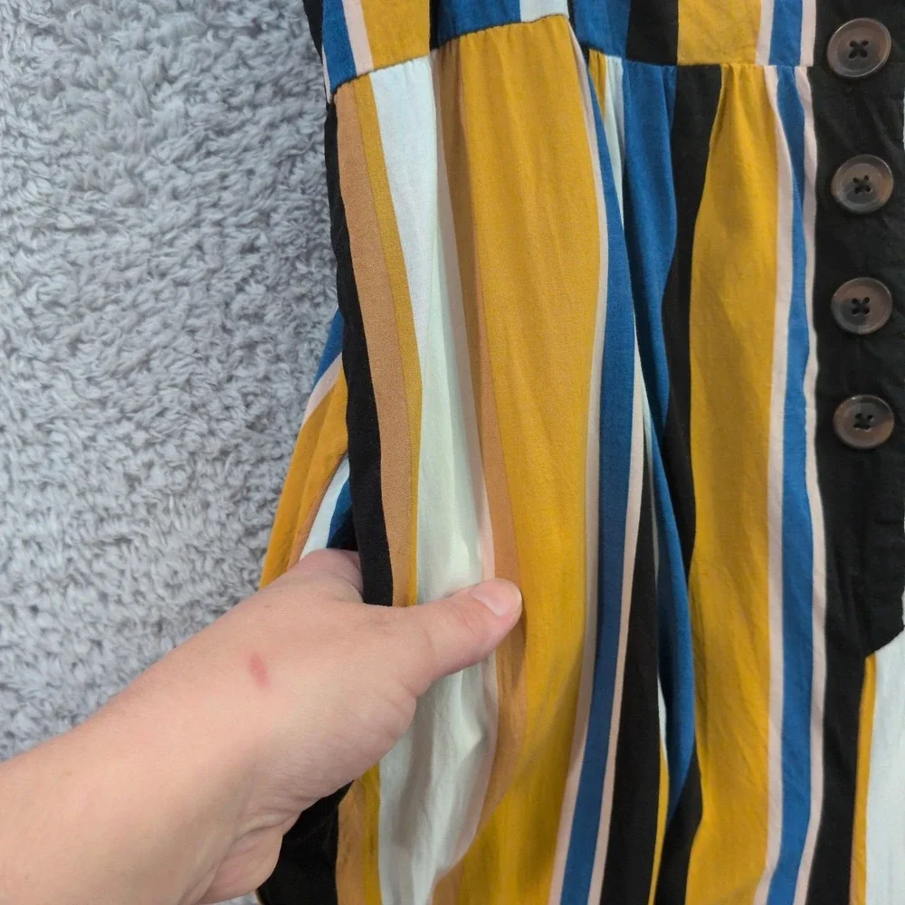 Urban Outfitters Jumpsuit Women's Large Yellow Striped Cropped Button Front‎